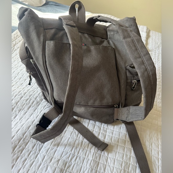 Storksak Unisex Diaper Backpack with Trolley Sleeve, detachable bottle pouch - Picture 9 of 10